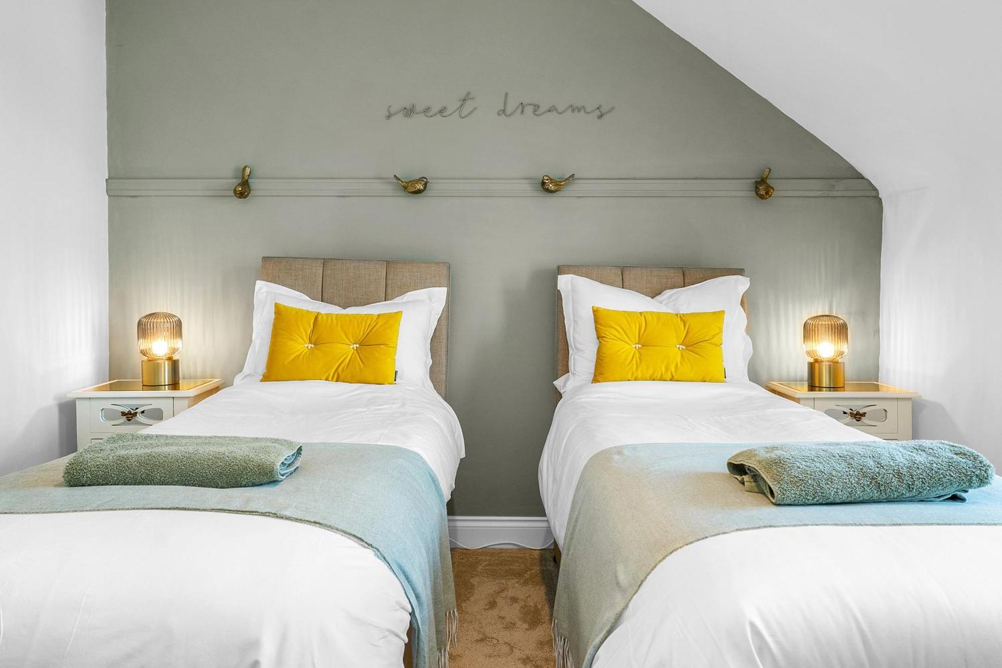Beeswing, A Victorian Gem In Biggar Villa Bagian luar foto